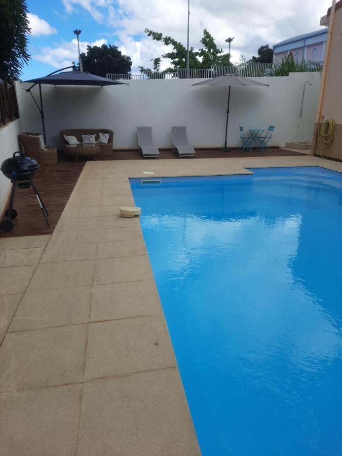 Studio Avec Piscine Privee, Idealement Situe 생클로드 외부 사진