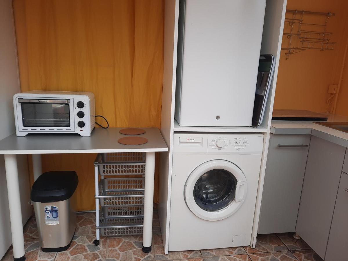 Studio Avec Piscine Privee, Idealement Situe 생클로드 외부 사진