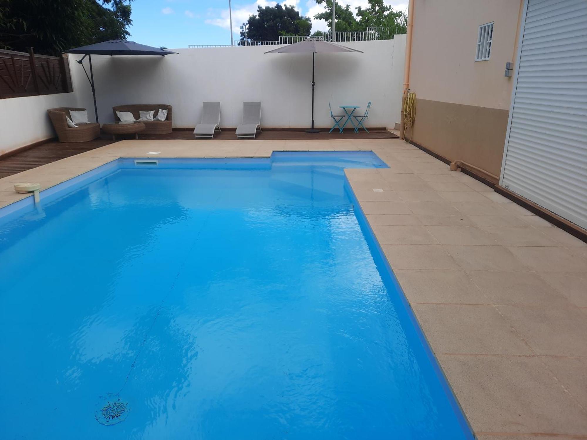 Studio Avec Piscine Privee, Idealement Situe 생클로드 외부 사진