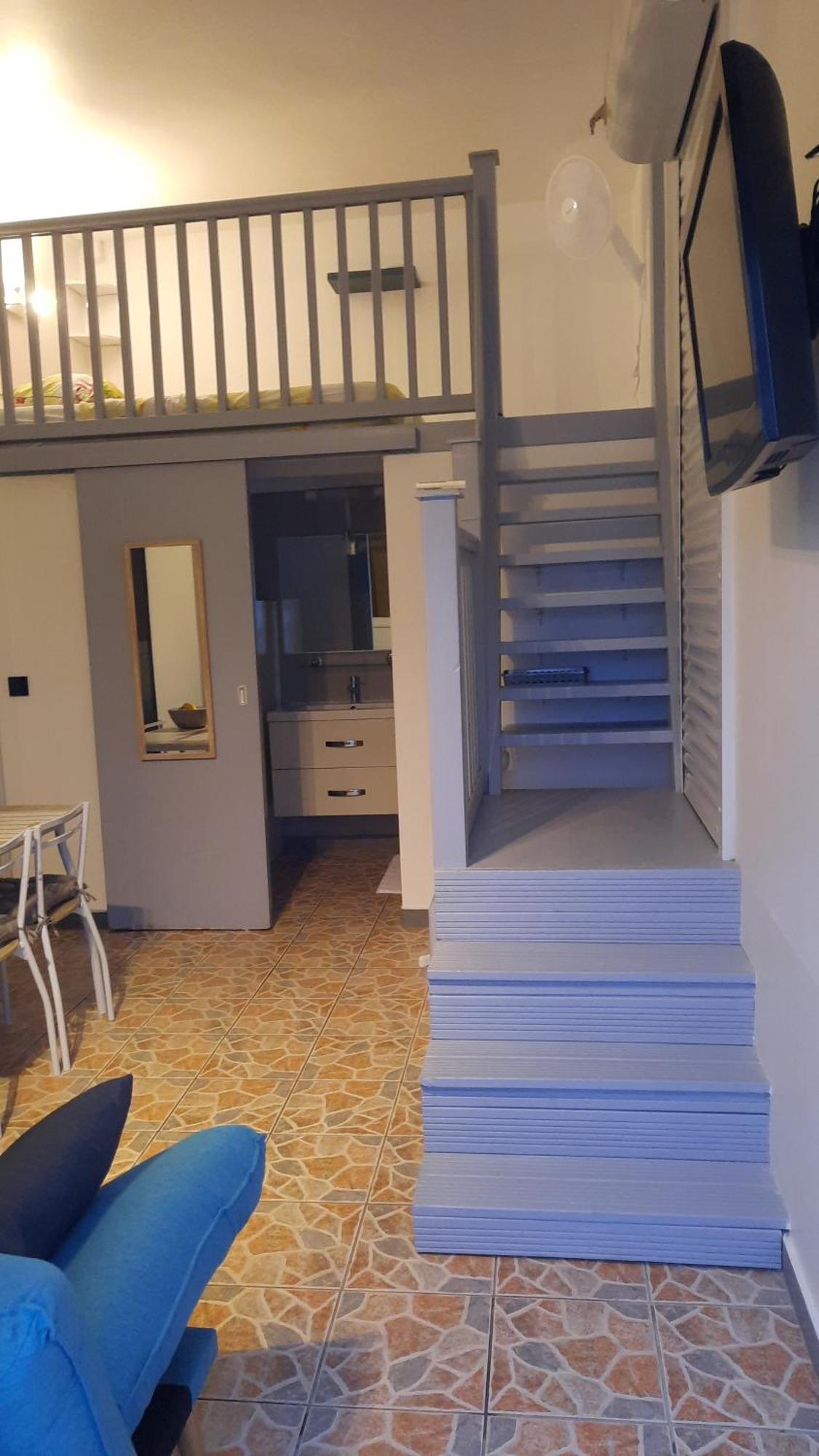 Studio Avec Piscine Privee, Idealement Situe 생클로드 외부 사진